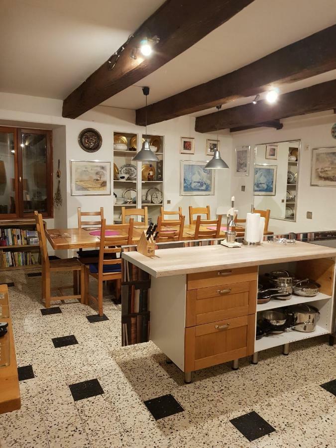 Le Vieux Couvent Villa Deviat Eksteriør billede