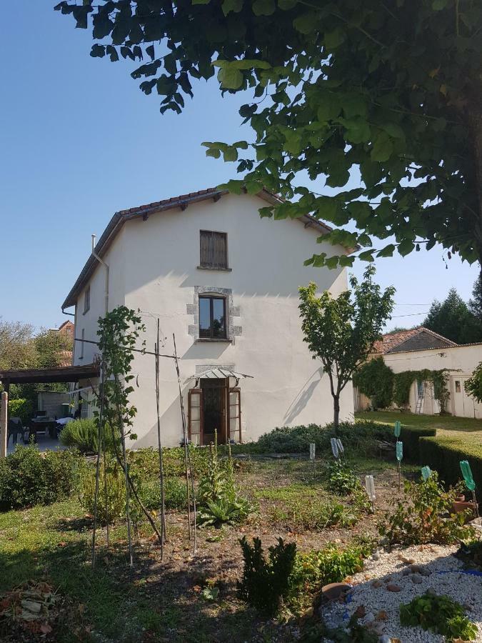 Le Vieux Couvent Villa Deviat Eksteriør billede